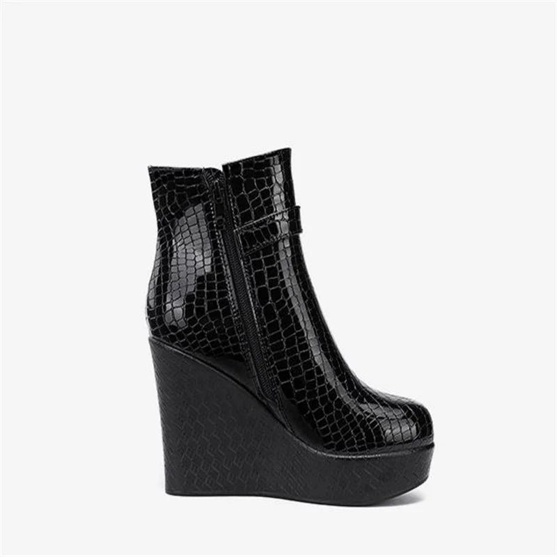 YAERNI New spring Autumn Women Ankle Boots Women wedge platform high heels Boots Solid Lace-up Fashion Ladies shoes Plus size