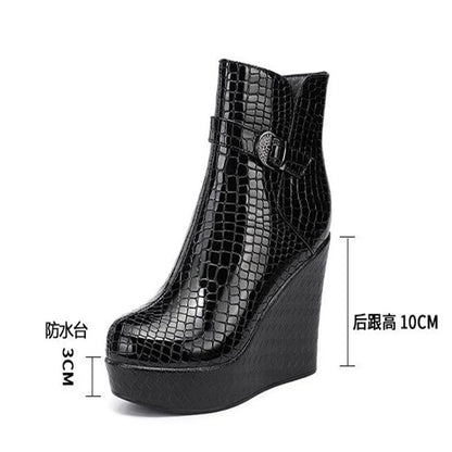 YAERNI New spring Autumn Women Ankle Boots Women wedge platform high heels Boots Solid Lace-up Fashion Ladies shoes Plus size