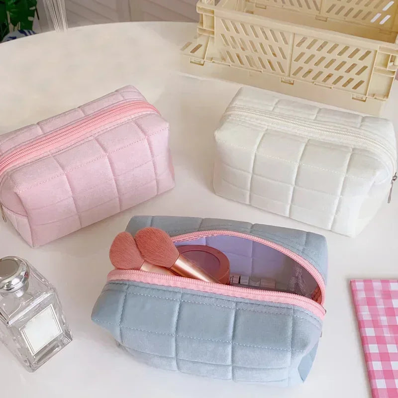 Cute Plush Makeup Bag for Women Zipper Large Solid Color Cosmetic Bag Travel Make Up Toiletry Bag Washing Pouch Plush Pen Pouch